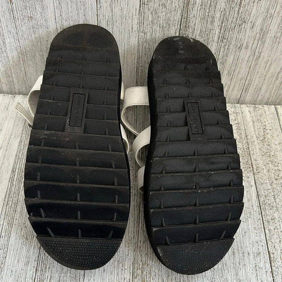 SINCERELY JULES Daring Chunky Lug Sole Vegan Flatforms Sandals Size 8 - Picture 2 of 7